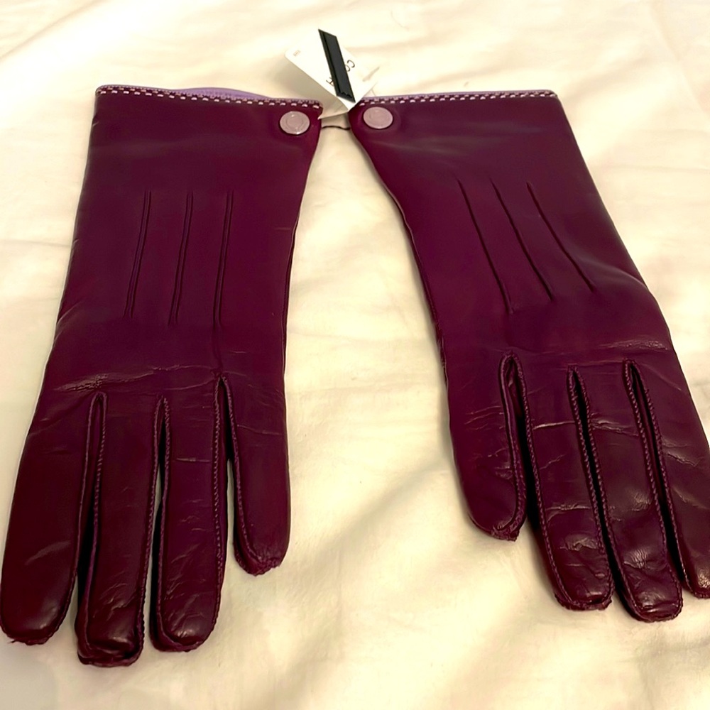 - Vintage NWT Coach Aubergine Cashmere Lined Leather Gloves - Size 7 1/2